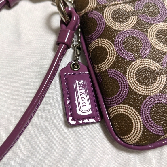 COACH Wristlet - Picture 3 of 6